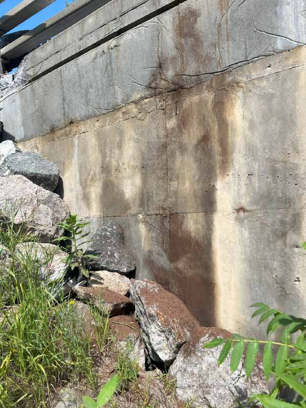 Photo qui représente des traces du beton contaminé